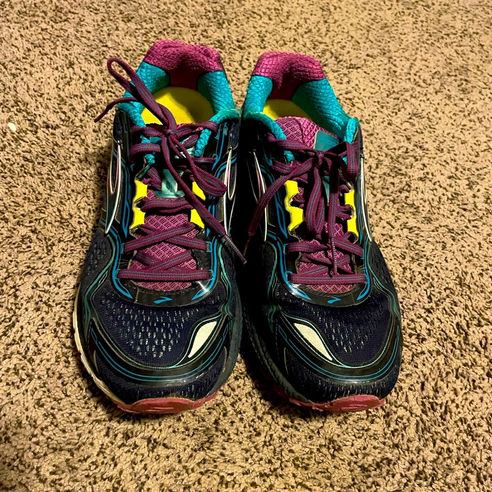 Brooks Ghost 8
